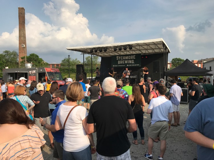 20170429_215627127_iOS